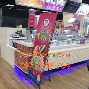 Standee Chữ X 002